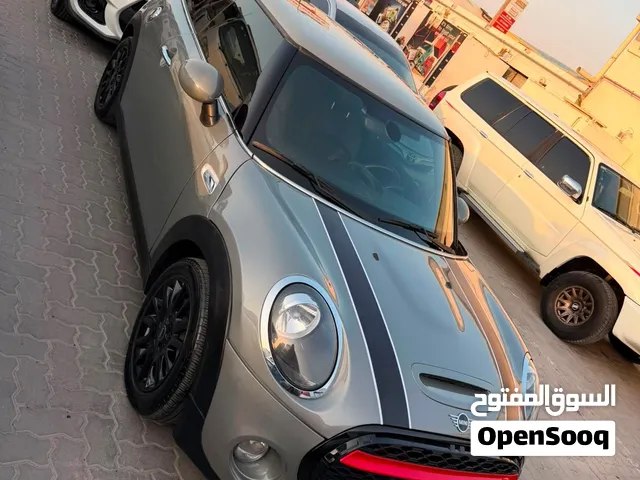 Mini Cooper S 2.0 engine turbo 2019 model