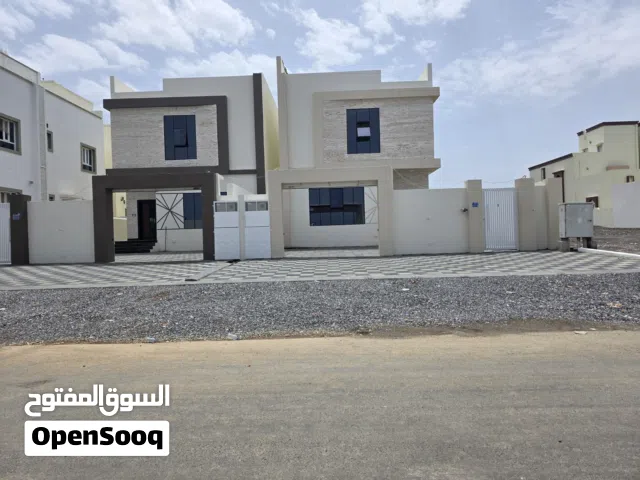 توين فيلا خلف الجامعه الالمانيه بالمخطط الجديد 70000 متبقيه اليسار