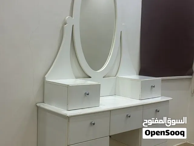 أثاث ومواعين وحديد