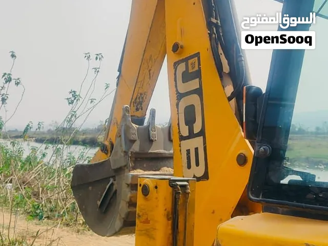 JCB 3dx 4×4 backhoe loader model 2023 highly powerful with very genuine running hours