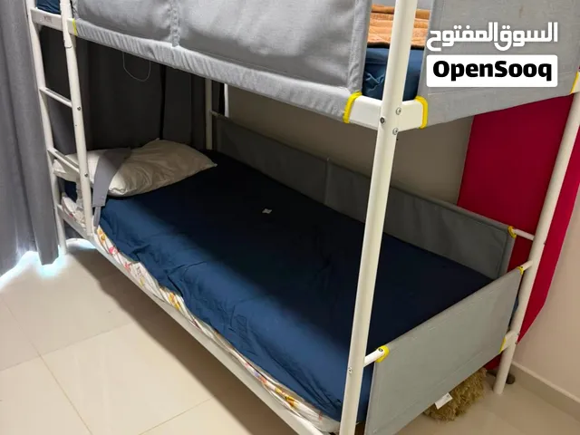 للبيع – سريرين طابقين من إيكيا مع 4 مراتب طبية ايكيا
