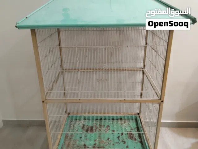 للبيع قفص طيور أو مطير