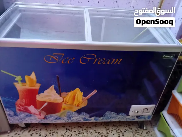 فريزر مستعمل وكالة ينفع للإستخدام الشخصي او كافية او سوبر ماركت محلات او مولات ممتاز حالة الوكالة