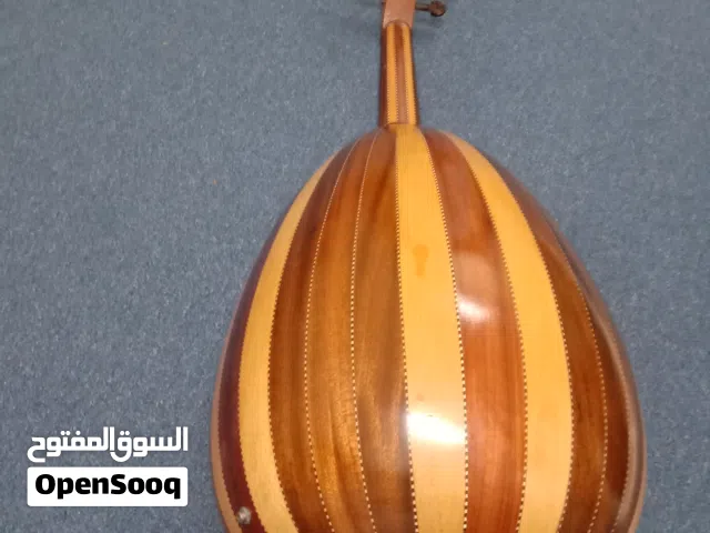 عود مصري محمد امين حجم كبير قديم ممتاز جدا صوت شرقي بحت...................... ........... .