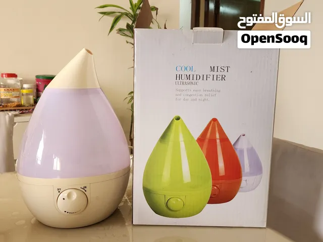 2 humidifiers