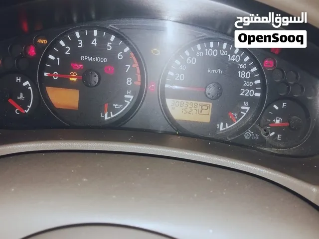 نيسان X-تيرا 2009 مريحة وأسود مع مواصفات خليجية ومرخصة للبيع