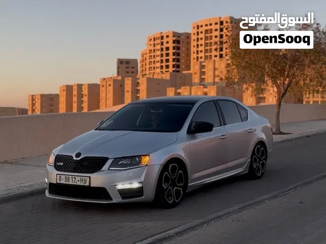 سكودا اوكتافيا. 2014 مطور 1600 تيربو ديزل