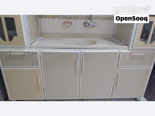 كاونتر للبيع تفصال مبطن من الداخل استعمال سنة فقط قاطين سعر 550 الف بي مجال مكاني الجزيرة شط العرب