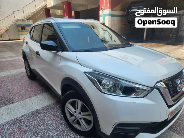 White Nissan kicks for sale 2018