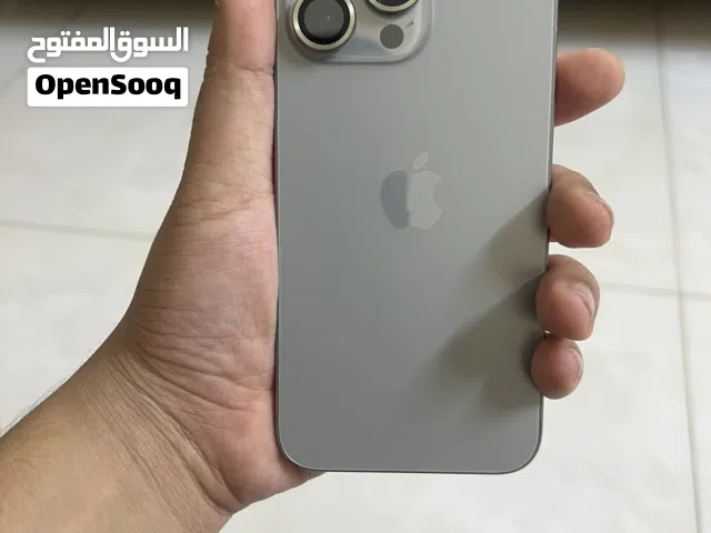 ايفون 15 برو ماكس نضيف ذاكرة 512