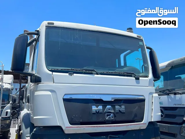 مان سكسويل