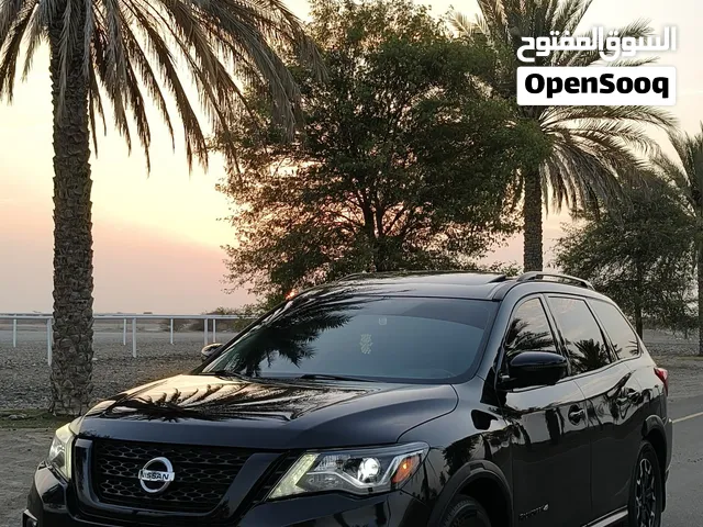 Used Nissan Pathfinder in Al Batinah
