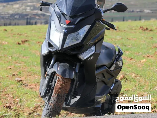 سكوتر للبيع المستعجل بداعي السفر