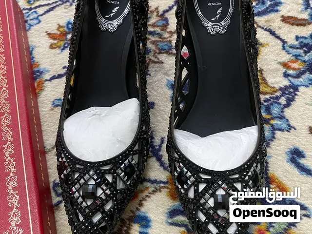 Authentic Rene Caovilla pump Size 39