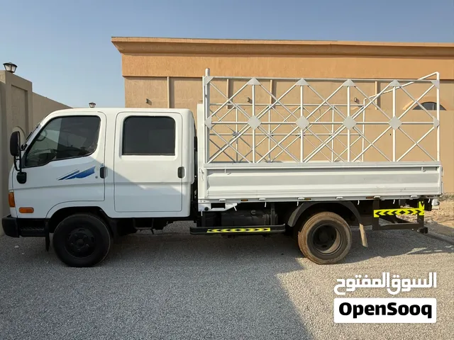 Hyundai HD65 Double cap track 2009