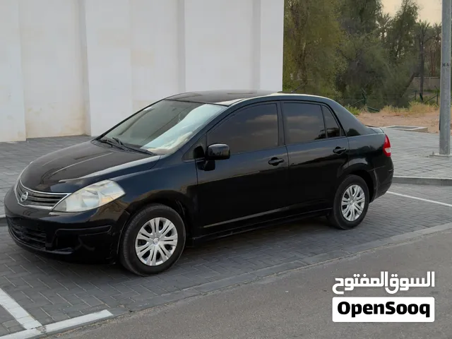 Nissan Tiida 1.8