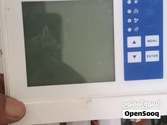 جهاز تحكم ومراقبة لغاز ثاني أكسيد الكربون والرطوبة