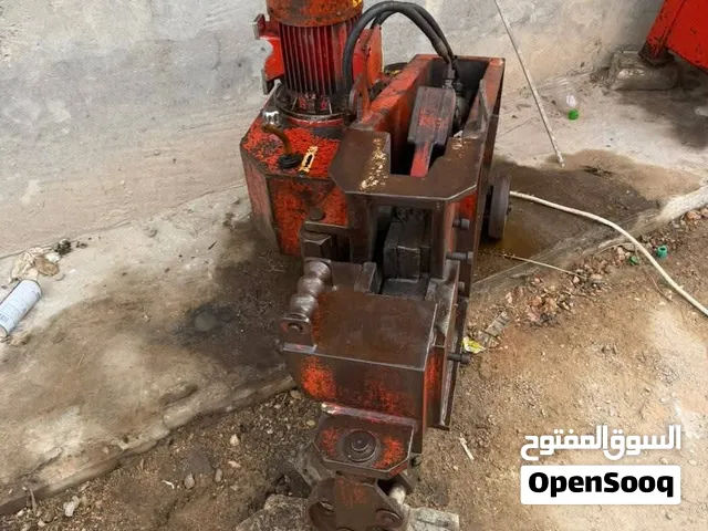 للبيع عواجة حديد تسليح ومكص كهربائي   عواجة حديد تسليح قياس 36  نظافة 90 بالمية