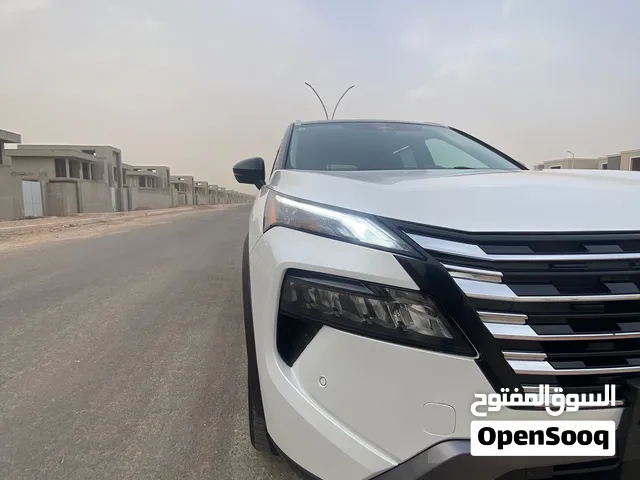 نيسان روج 24 كلين فول