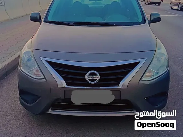 NISSAN SUNNY 2015