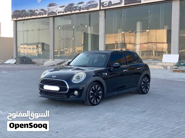 Mini Cooper 2018 (Black)