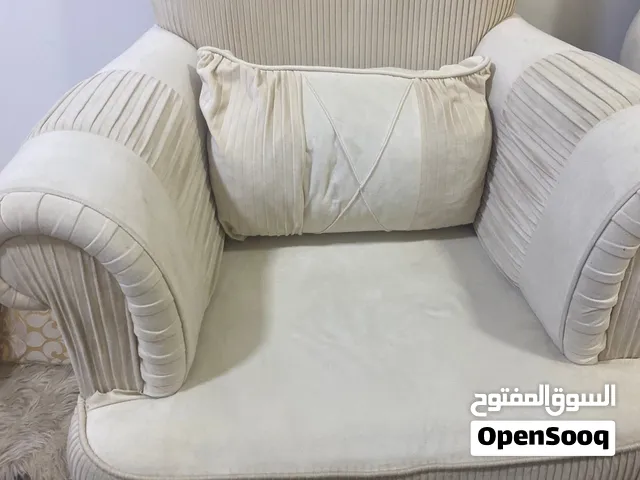 كنب للشخص واحد