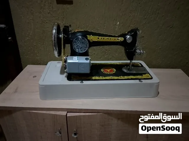 مكينة خياطه مرسيدس في مشكلة واحده بس... اقرأ الوصف