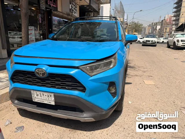 واف فور 2019 للبيع