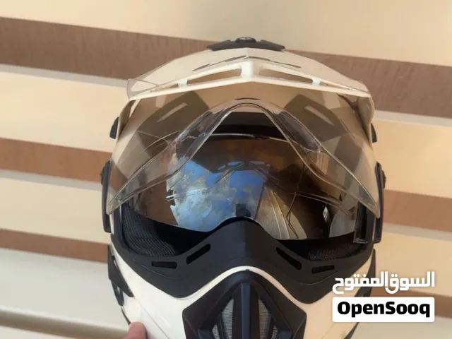 خوذه مب ملبوسه غير مره بس للبيع حط سعرك شله