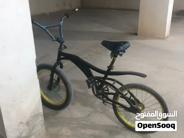 بسكليت كوبرا بحاله ممتازه جنط 24  ولاكن فيه عطل هو اكس و بداله واحد فقط
