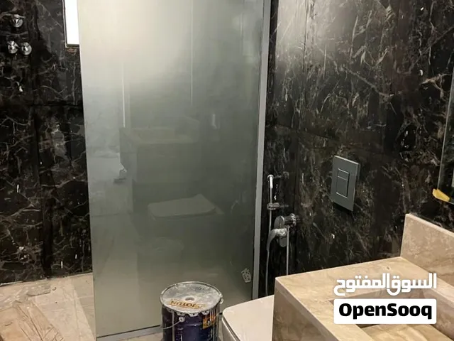 باب حوض استحمام زجاجي