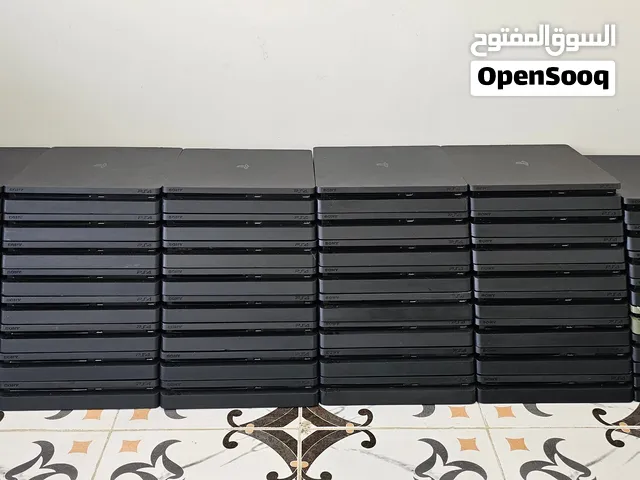 أجهزة بلايستيشن فور سلم مستخدم وارد شبه جديد بحالة ممتازة جدا مع يدين وكالة أصلية ضمان سنة ضد أي خلل