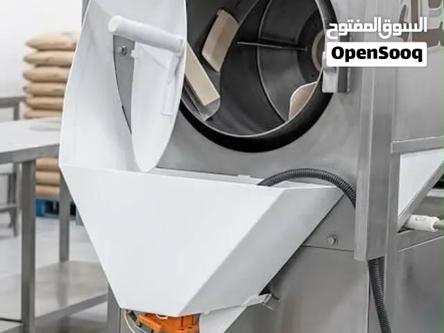 محمصة حبوب وقهوة ومكسرات بحالة ممتازة