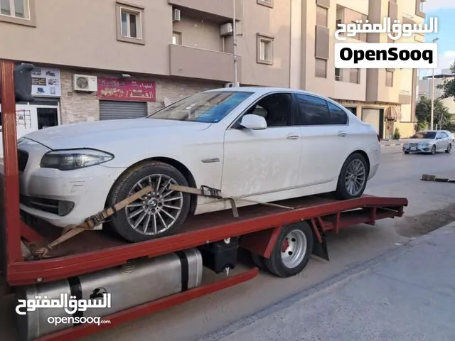 ساحبة و رافعه للنقل داخل وخارج طرابلس خدمات 24