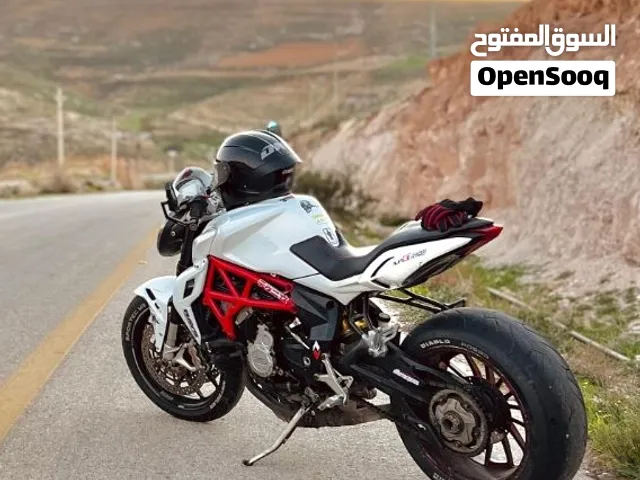 Mv agusta dragster 800rr