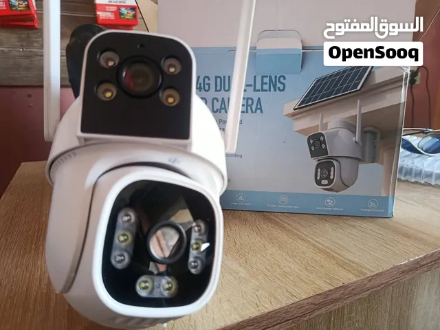 كاميرات المراقبة بالطاقة الشمسية