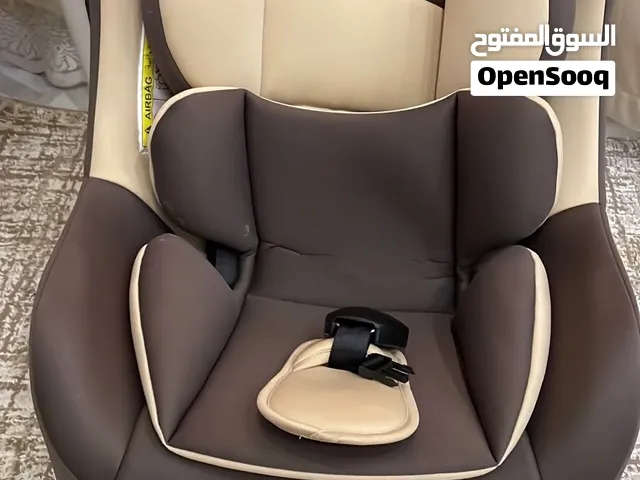 مقعد سياره للبيع
