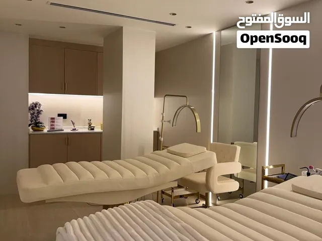 اثاث صالون تجميل نسائي للبيع