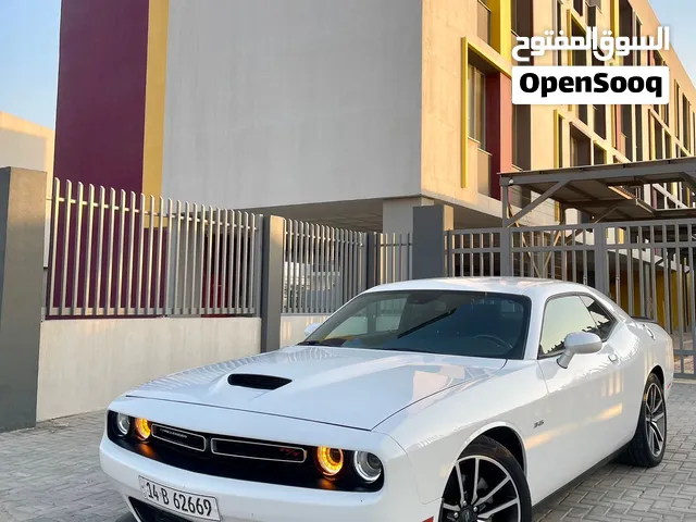Used Dodge Challenger in Basra