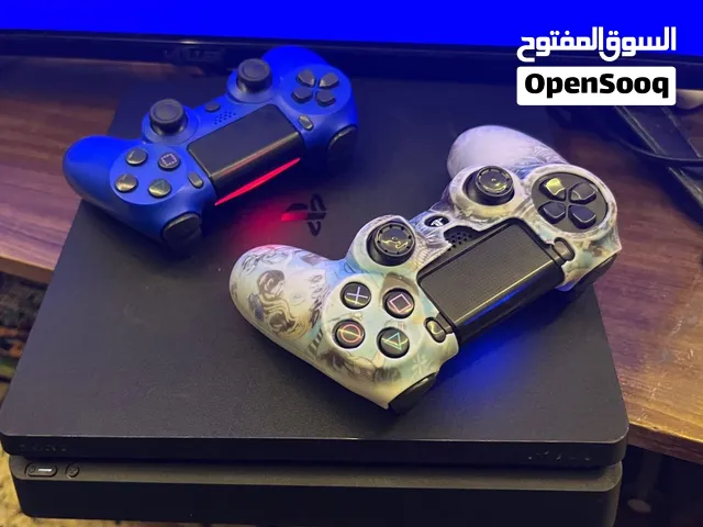 بلايستيشن 4 سليم 1 تيرا مع ايدتين وحدة اصلية   كلشي شغال مية المية  موجود ب جنين وفي توصيل  500 شيكل