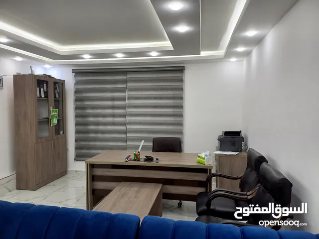 مكتب للإيجار لإصدار رخصة مهن وعقد ايجار يوجد مكاتب للإيجار بأسعار مناسبة ومساحات متفاوته
