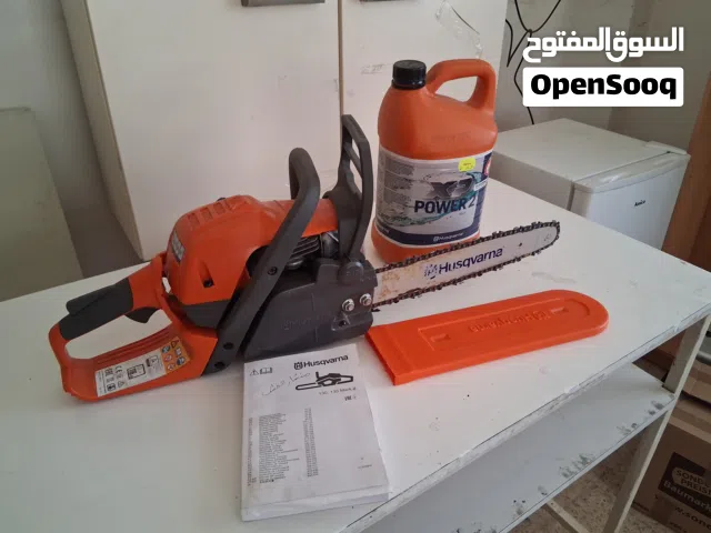 منشار ديزل بحالة جيدة جدا جدا للبيع صناعة ألمانية