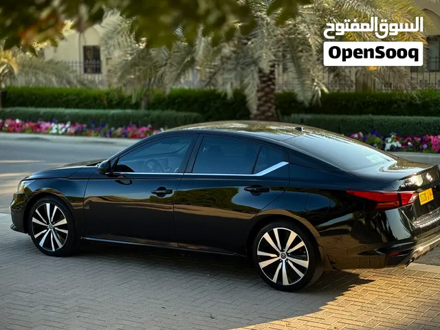 نيسان التيما SR 2021