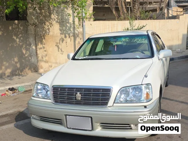 كراون ملكة