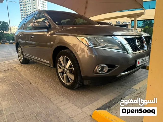 Nissan - Pathifnder  -Single Onwer Car 2014 - For Sale