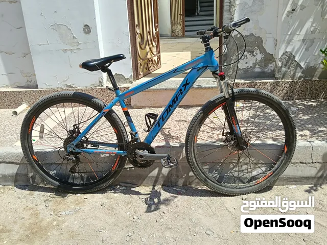 عجلة tomax a 200