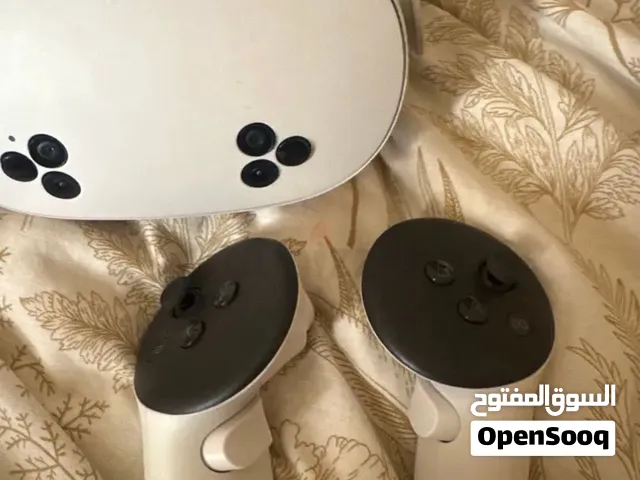 Barley use oculus quest 3s for sale