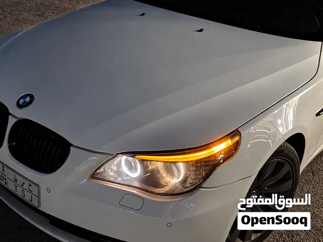بي ام دبليو حجم 520i موديل 2010 أربعة سلندر تنفس طبيعي