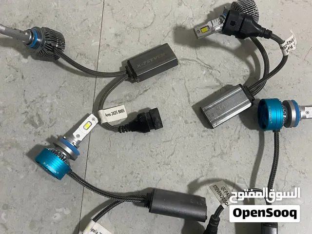 للبيع 4 ليتات LED قويات جداً(9005-H11)