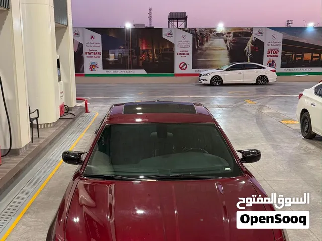 دوج جارجر موديل 2019 sXT plus فول الفول كلش